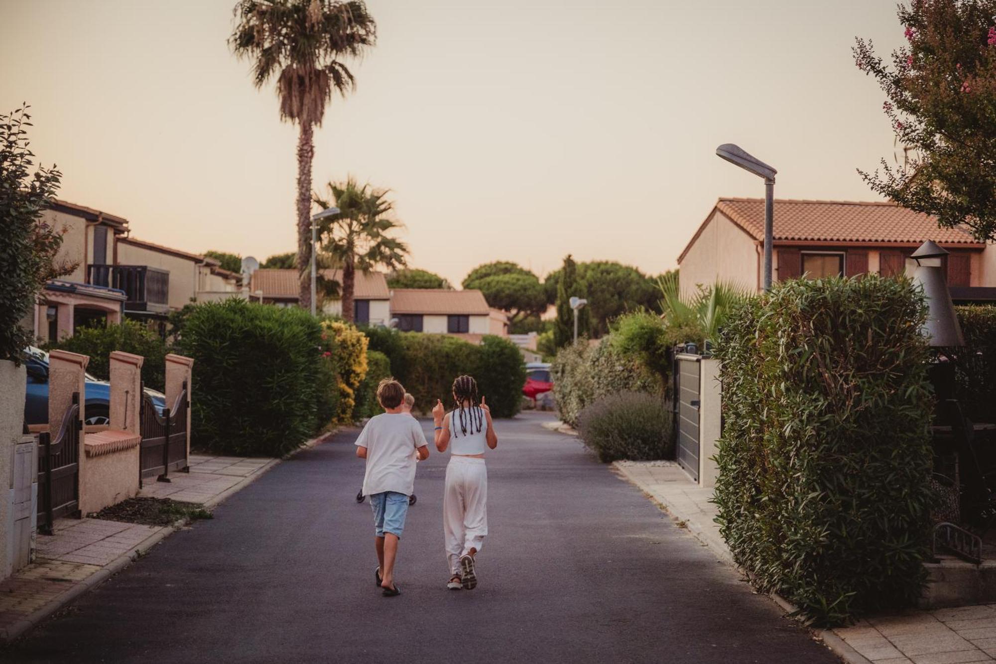 8 Hôtels Familiaux près de la Paroisse Saint Etienne à Agde