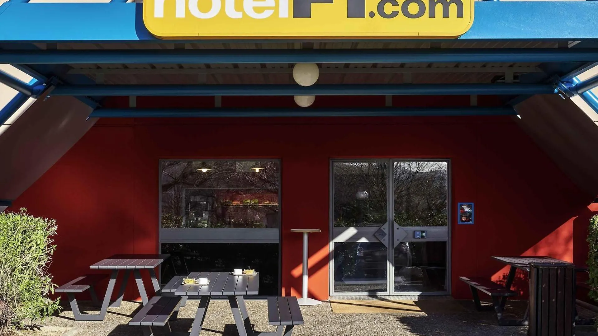 15 Hôtels 2 Étoiles en Occitanie pour Voyager Sans Surpayer